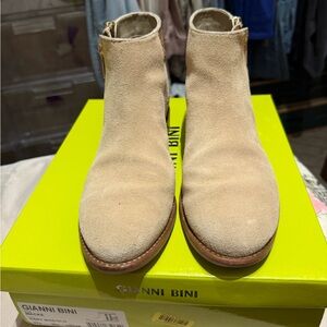 Gianni Bini Beige Suede Ankle Booties